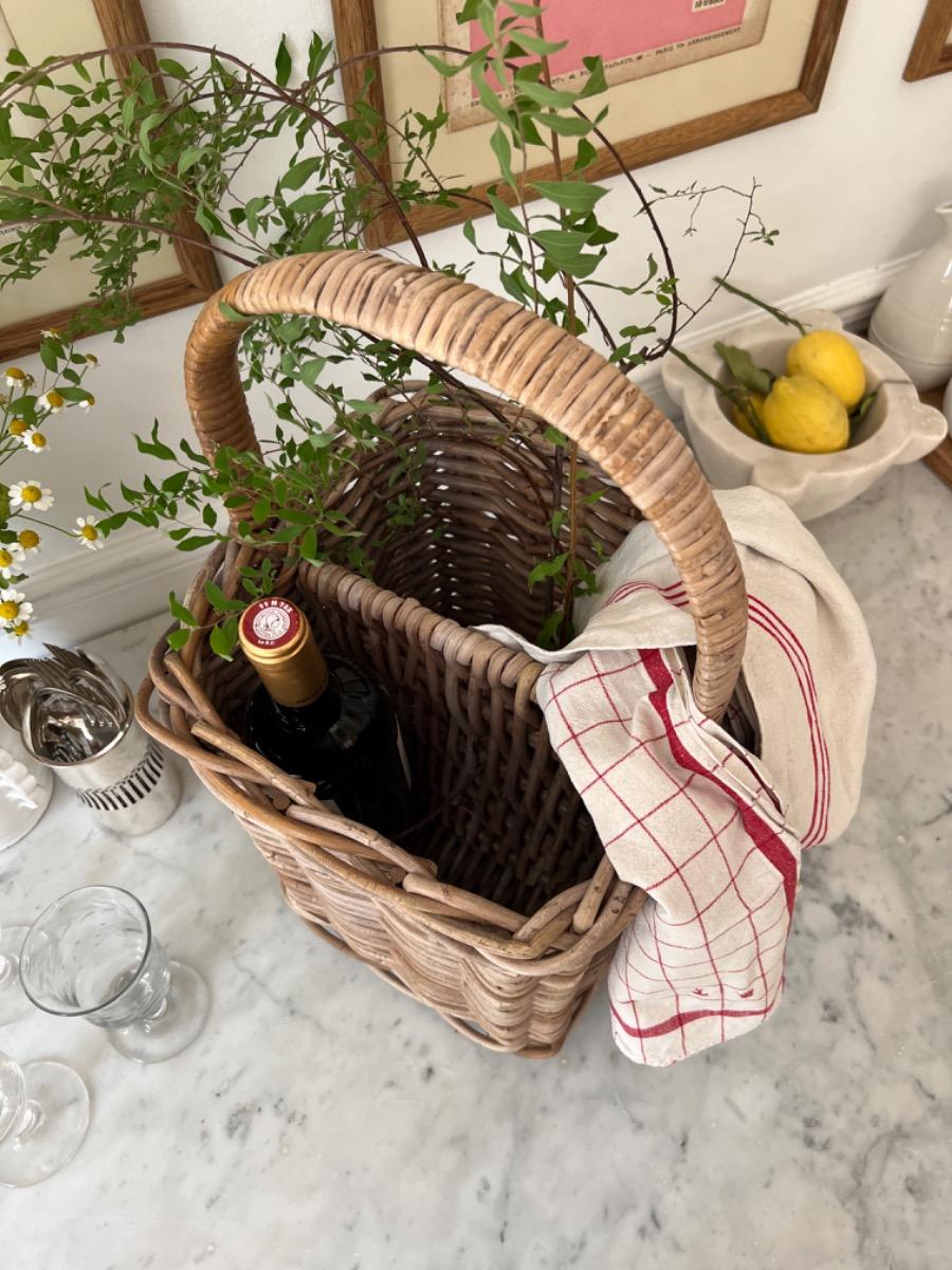 Wicker basket