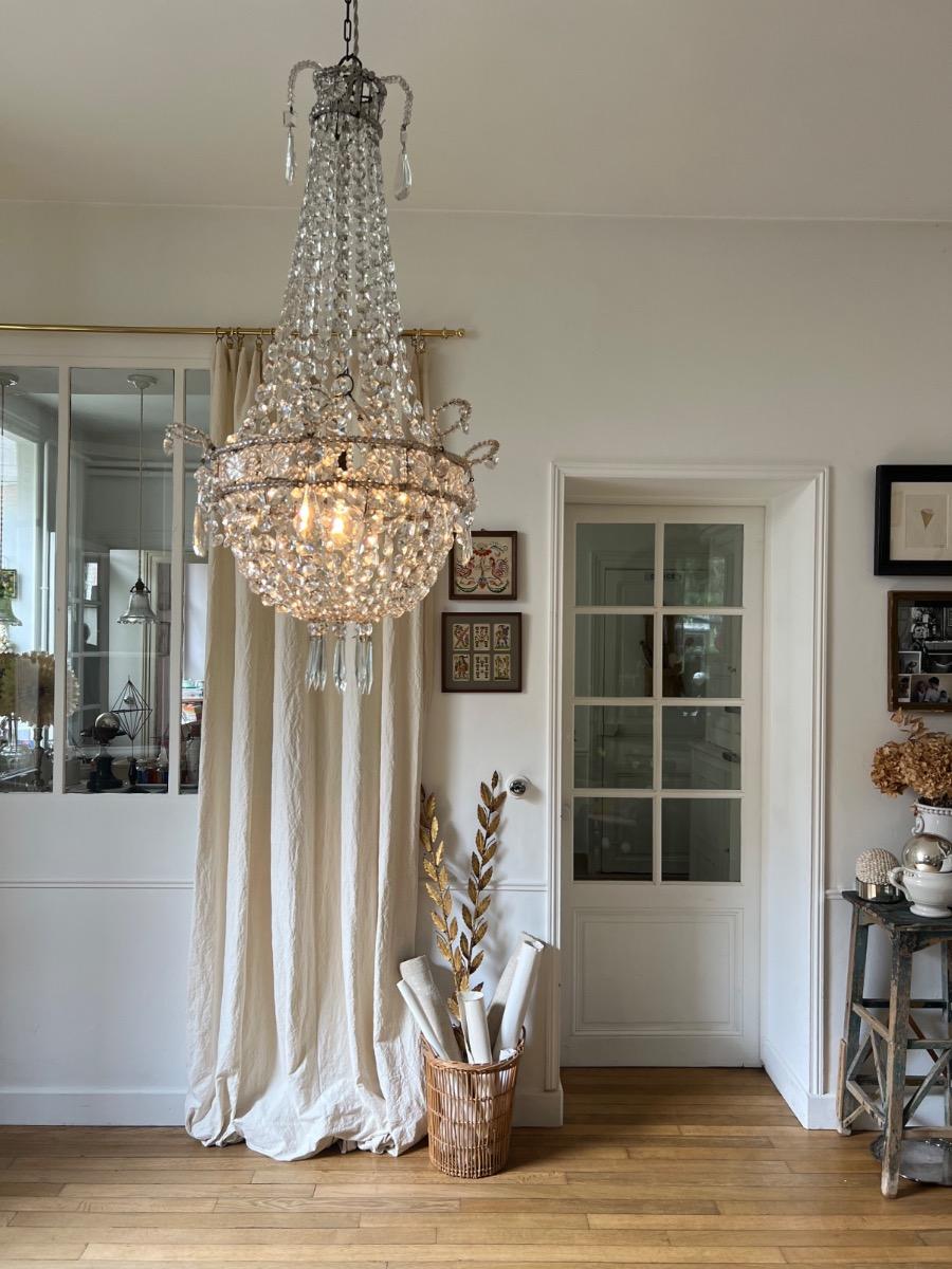 Chandelier