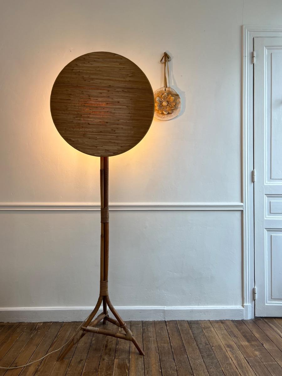 Lampe de parquet rotin, réflecteur écran