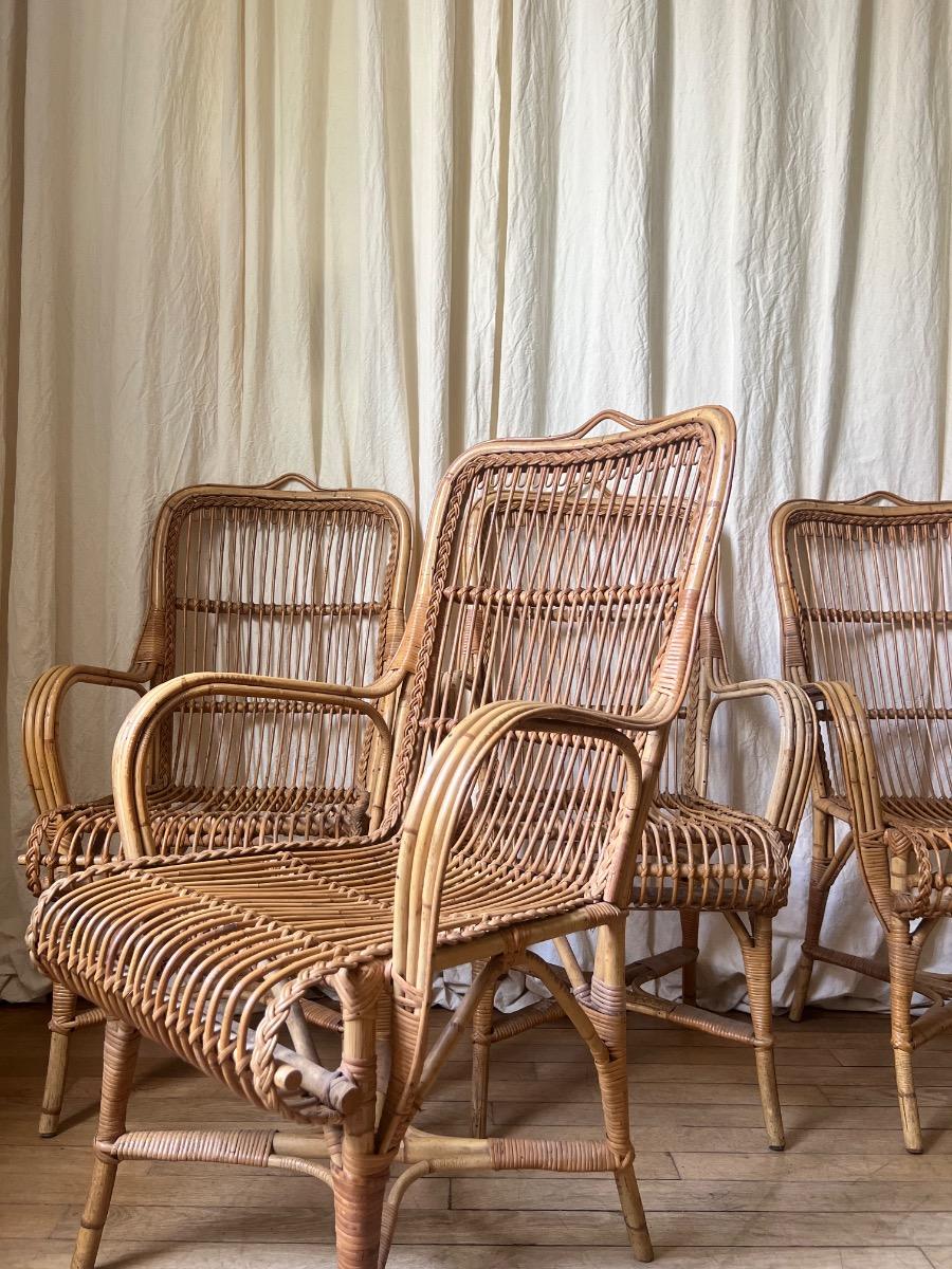 Suite de 4 fauteuils rotin 1950