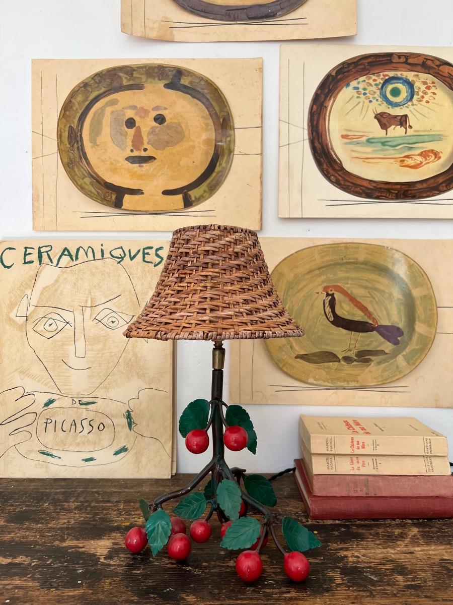 Lampe aux cerises, métal laqué 1960
